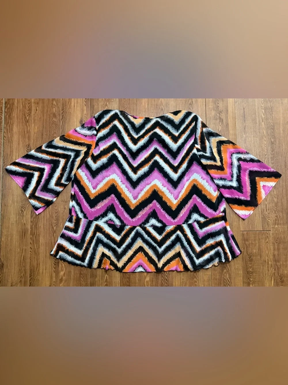 Women’s Top from Signature by Larry Levine Woman - Size 2X - Multicolor